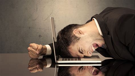 Microsoft reveals cause of widespread Windows Server issue.